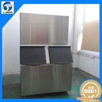 內(nèi)蒙古烏海300公斤制冰機,顆粒冰機,食用制冰機,片冰機,管冰機,雪花制冰機