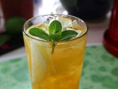 現(xiàn)在開(kāi)奶茶店還行不行？奶茶加盟什么品牌好？