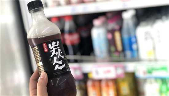 農(nóng)夫山泉四度試水碳酸飲料，棄茶投咖啡