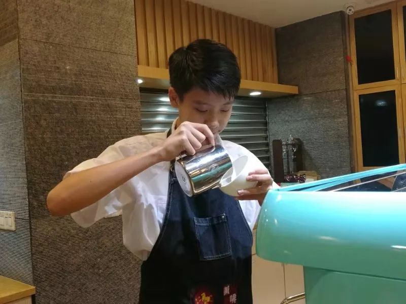 https://image.ipaiban.com/upload-ueditor-image-20191023-1571803820443057186.jpg