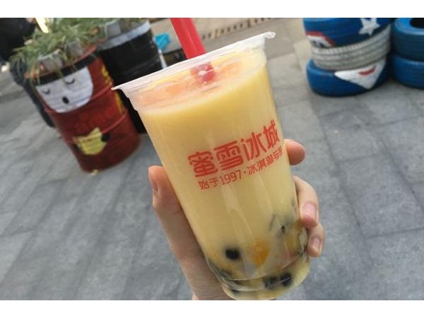 蜜雪冰城加盟費(fèi)萬元，開店投資貴嗎