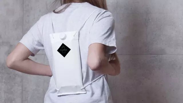 看演出時(shí)沒喝完的飲品怎么辦？奧地利學(xué)生發(fā)明了這個(gè)神器