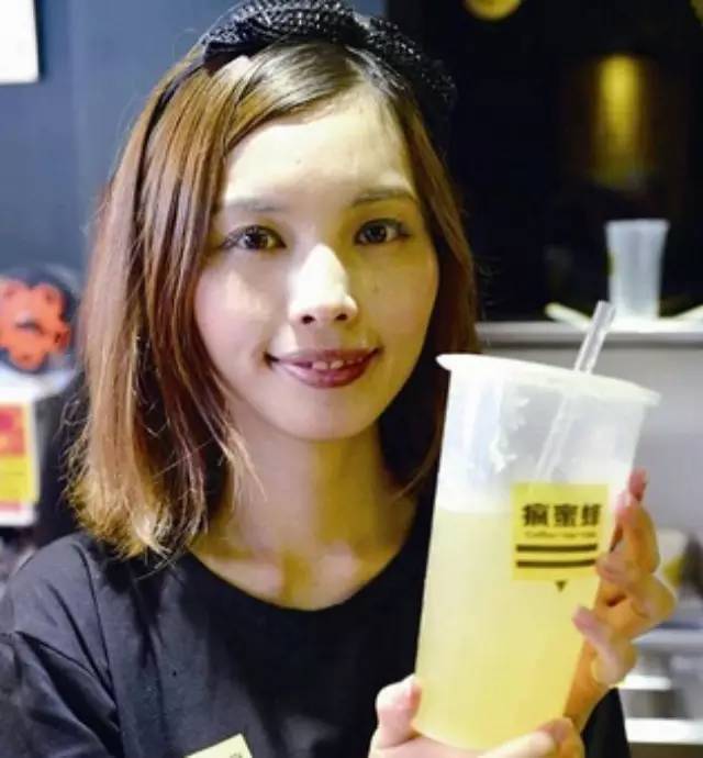 【新店】臺灣文創(chuàng)茶飲“瘋蜜蜂”卡位小資曾厝垵