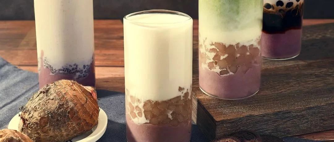 從抹茶、黑糖奶茶、水果茶到芋泥奶茶……誰(shuí)在讓奶茶店賣(mài)同款口味？