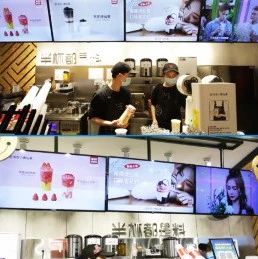 奶茶店的“促銷(xiāo)神器”  店員不用再叫賣(mài)、發(fā)傳單