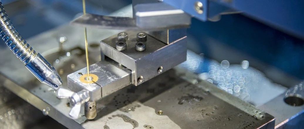 注塑杯、牛奶價格瘋漲 廠家：還可能漲