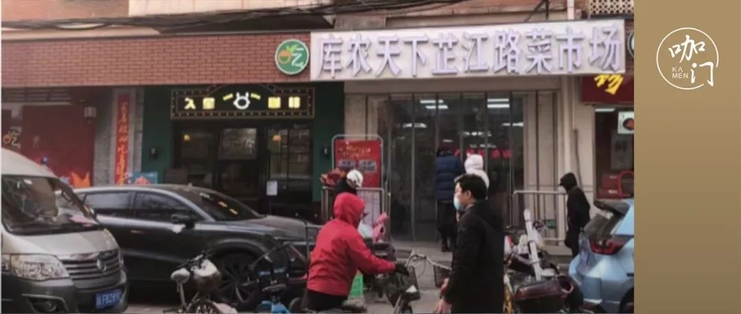 菜市場、海鮮檔，咖啡館的“奇葩選址”怎么越來越多？