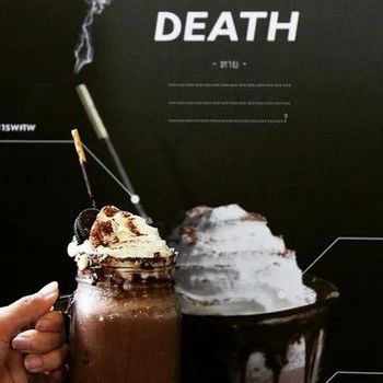 這家咖啡館進(jìn)店要先通過“死亡隧道”，你敢去喝一杯嗎？