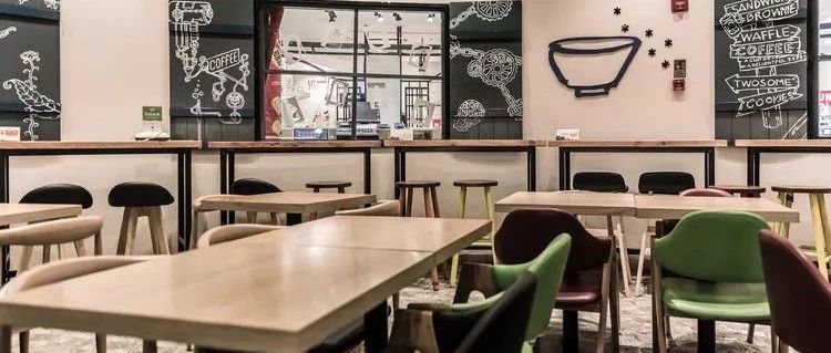 我的奶茶店免費(fèi)請人當(dāng)托  效果還不錯！