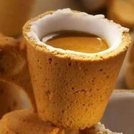 老美初體驗(yàn)網(wǎng)紅奶茶，竟是這反應(yīng)……