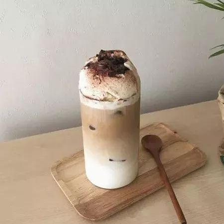 我這樣評(píng)價(jià)那家飲品難喝的奶茶店 老板看后竟然笑了