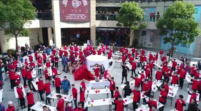 港式奶茶誕生“吉尼斯世界紀(jì)錄”，里面的奧妙是什么？