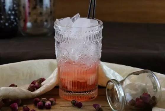 “快報(bào)杯”參賽選手作品賞析