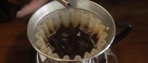 【前街咖啡師手記】冰火沖適合哪一種粉水總比例？
