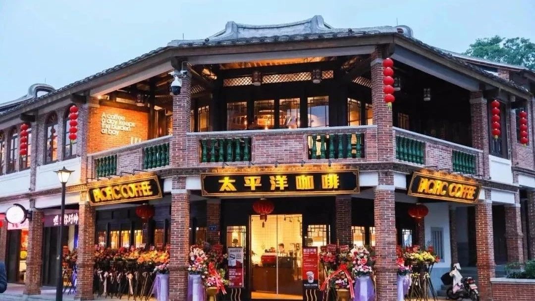盤點(diǎn)了家店，我們發(fā)現(xiàn)：牛逼的門頭，拉客能力勝青樓