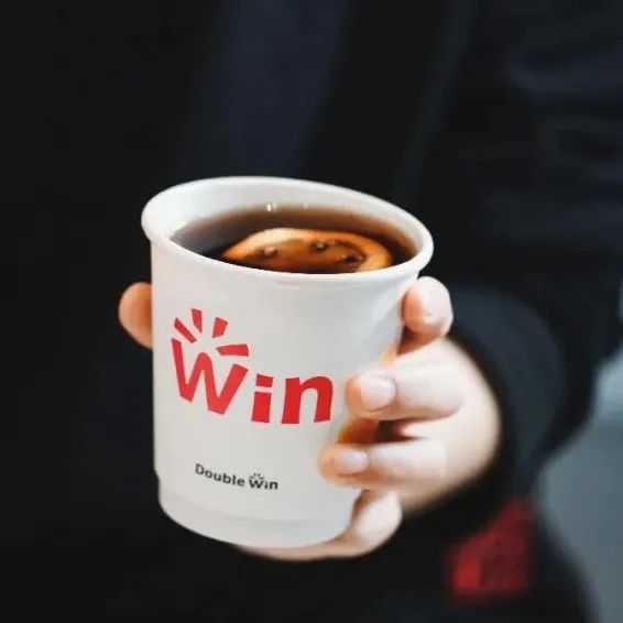 熱紅酒爆火之后，我發(fā)現(xiàn)品牌都已開始“悄悄賣酒”？