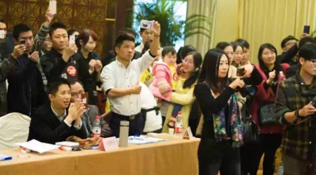 “ 晶花杯中國(guó)創(chuàng)意飲品大賽總決賽”比賽規(guī)則全新出爐