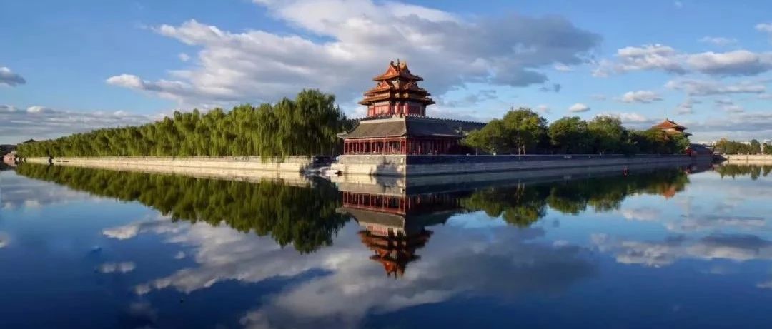 故宮角樓咖啡：為何一開(kāi)就火起來(lái)？