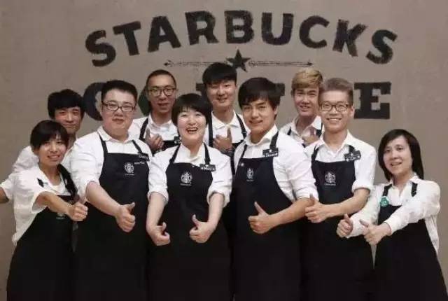 為什么星巴克的門店經(jīng)理巨難挖？