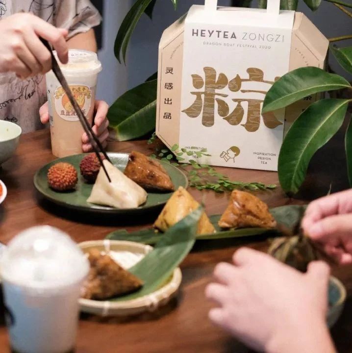 小龍蝦、未來(lái)肉，星巴克喜茶們今年的粽子禮盒，腦洞太大了