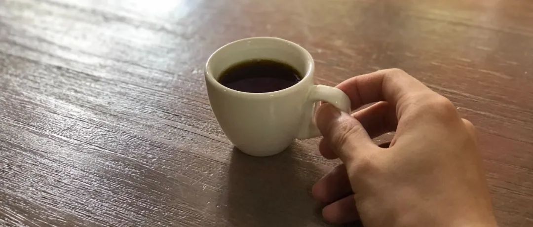 咖啡師養(yǎng)成記 ｜ 你還能喝出這咖啡是日曬處理還是水洗處理的？