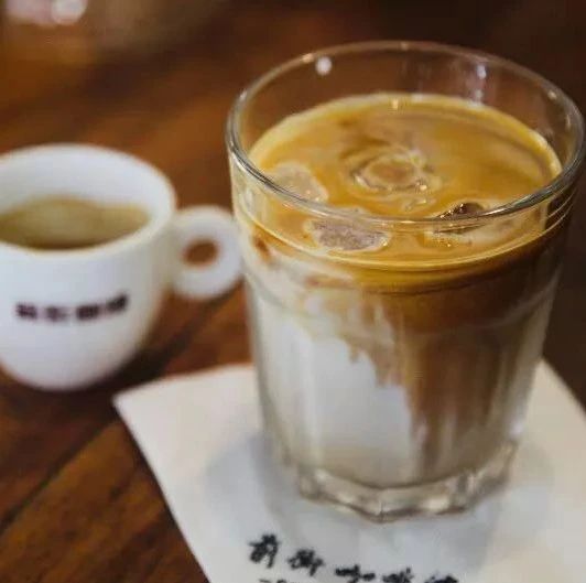 冰拿鐵做法竅門(mén) | 愛(ài)樂(lè)壓冰拿鐵＆楓糖冰拿鐵怎么做？