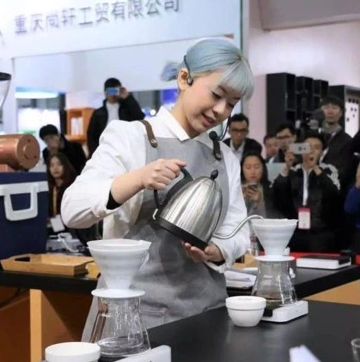 用兩種水沖手沖咖啡 ？！| 淺談李思瑩 年中國總決賽沖煮方案