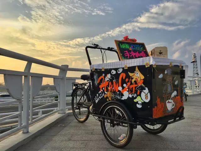 他用一輛單車圓了咖啡夢想，滿滿正能量！