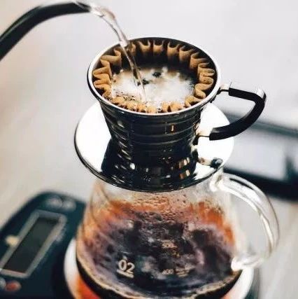 什么時(shí)候喜歡上喝咖啡的？我自己都不記得了
