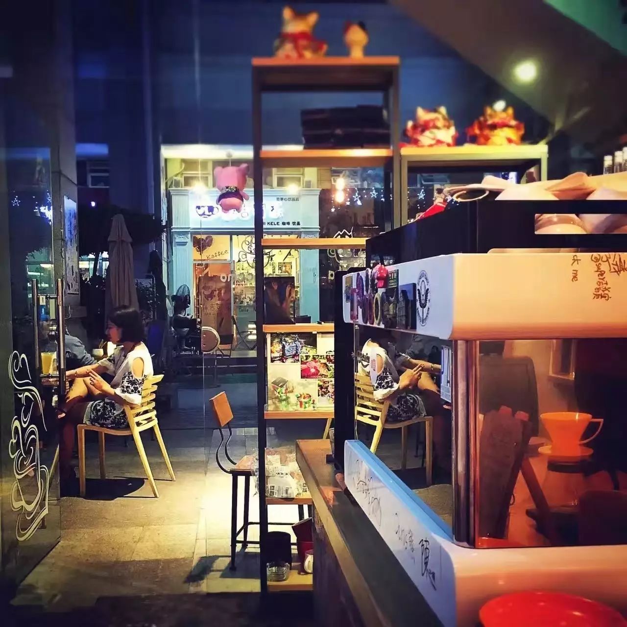 好店轉(zhuǎn)讓 | 廈門第二帥的咖啡館，尋顏值高的接手人