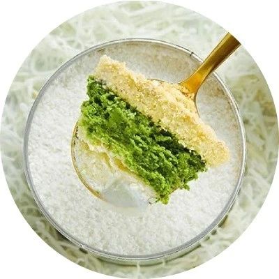 足足 層料！抹茶的終極美味，每勺都是驚喜，一口就沉淪！