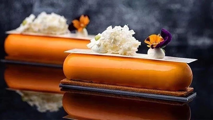 別人家都在這樣做西點(diǎn)？+款創(chuàng)意作品看國外大咖經(jīng)典造型+裝飾……
