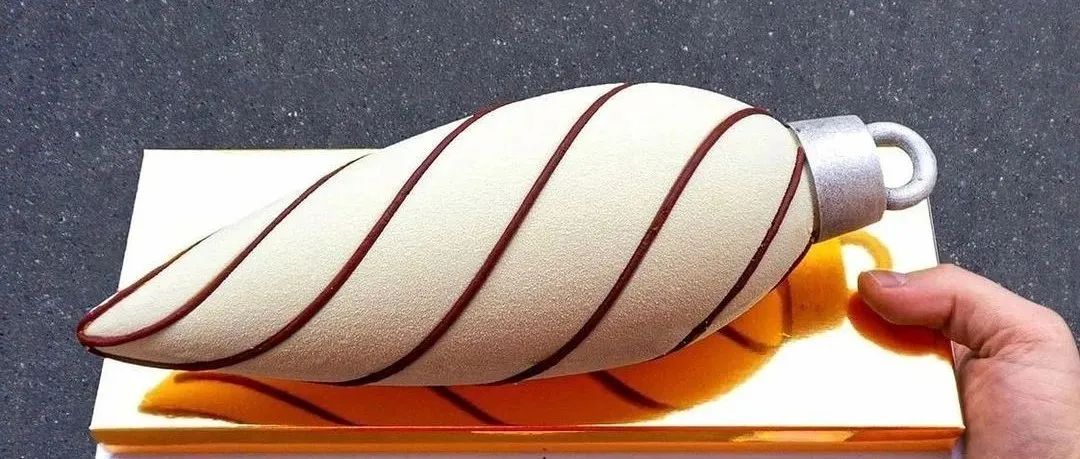 這個(gè)非凡創(chuàng)意的“圣誕劈柴蛋糕”轟動(dòng)了巴黎！制作視頻來啦！（已打包·可下載）