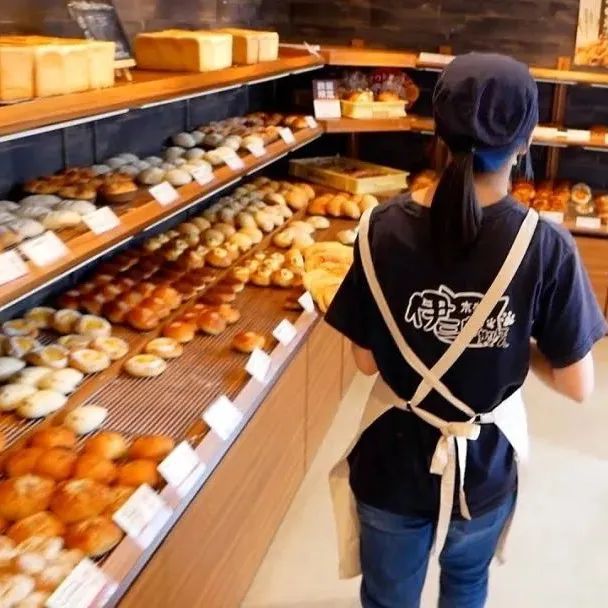扎扎實實，產(chǎn)品為王——京都伊三郎面包住吉店（已打包·可下載）